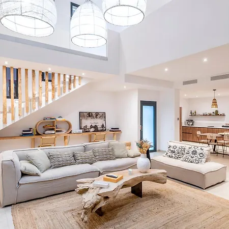 Bambou 12 Pers Piscine Chauffee 10 Minutes A Pieds