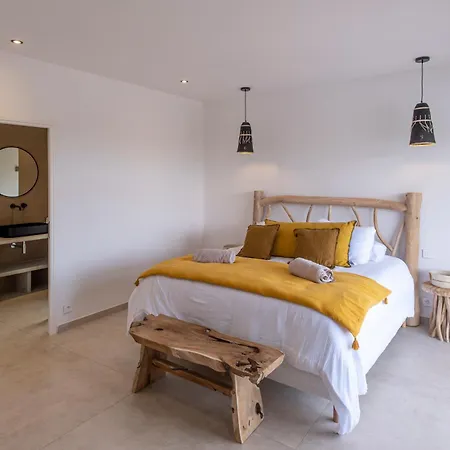 Bambou 12 Pers Piscine Chauffee 10 Minutes A Pieds فيلة