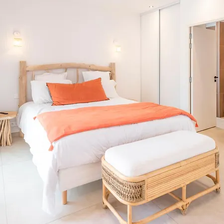 Bambou 12 Pers Piscine Chauffee 10 Minutes A Pieds Sainte-Lucie de Porto-Vecchio