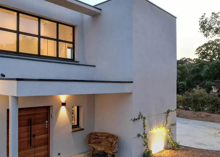 Bambou 12 Pers Piscine Chauffee 10 Minutes A Pieds